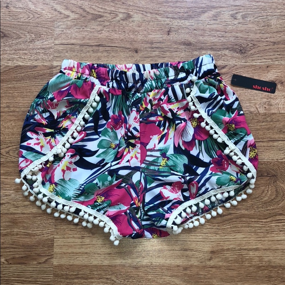 Super Cute Floral Shorts🌺